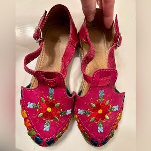 Floral Embroidered Pink Flats